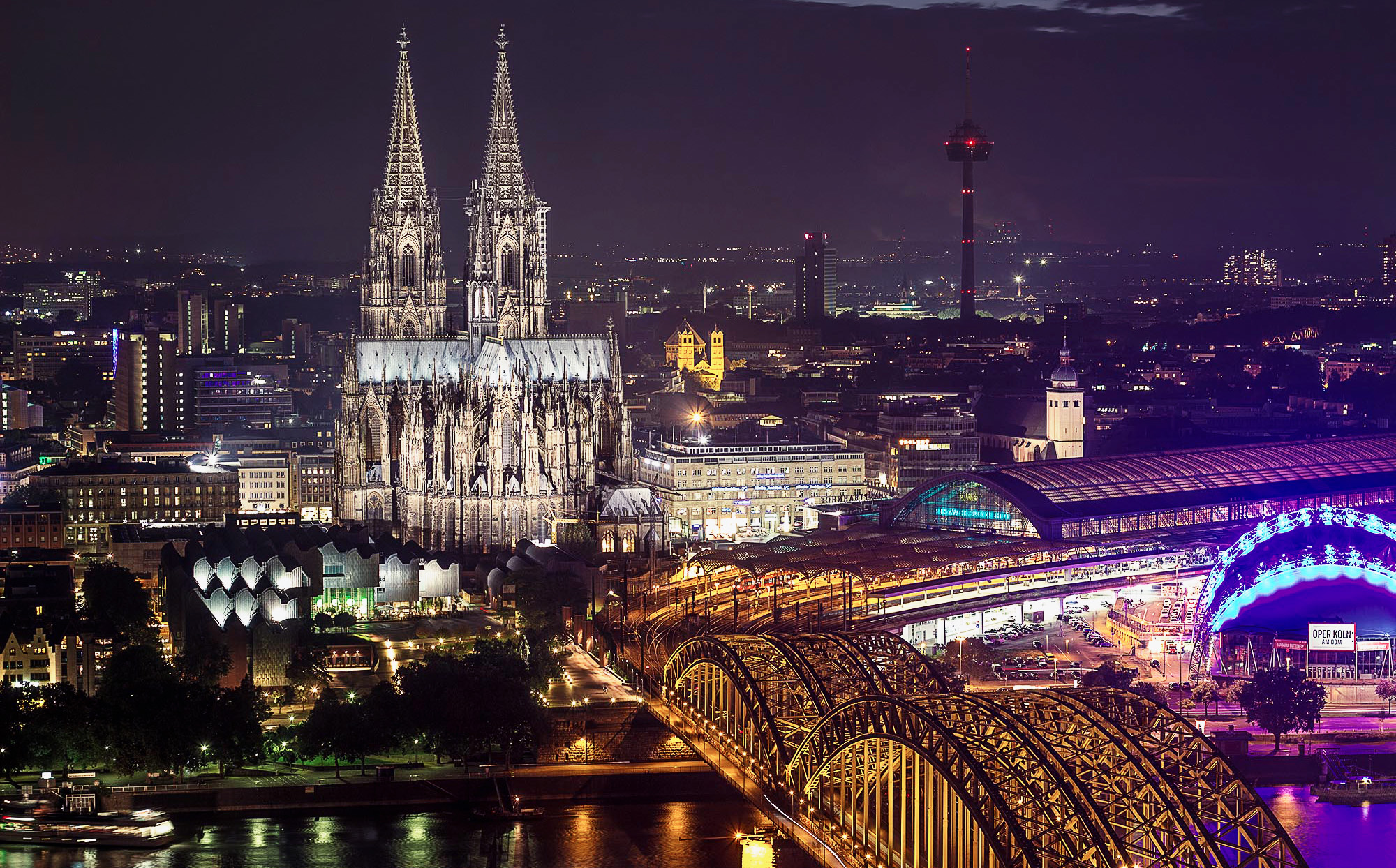 Köln bei Nacht